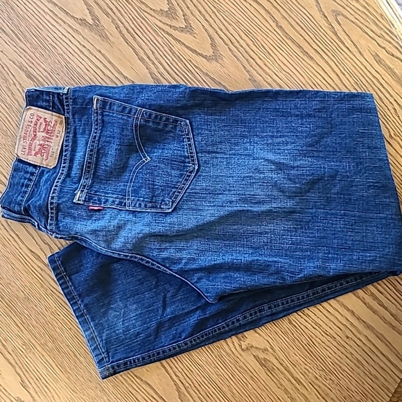 Like-New Levi's - Picture 1 of 3